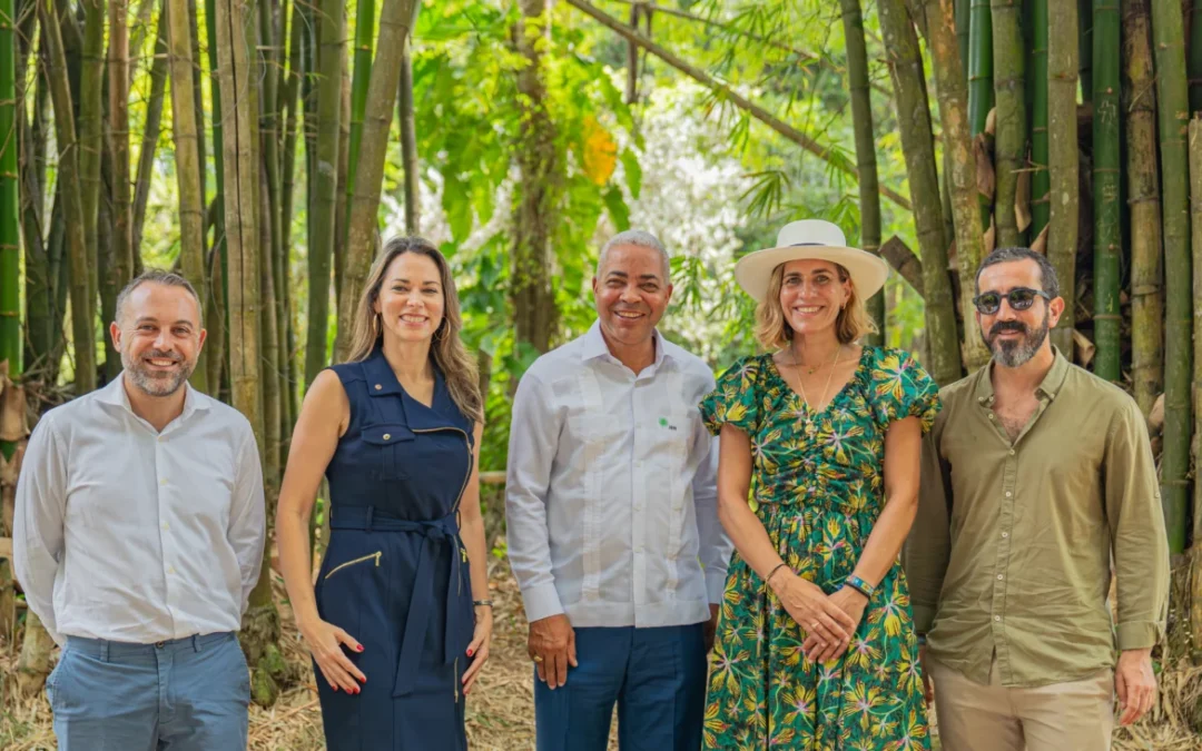Alianza por la biodiversidad: turismo y ciencia se unen para conservar la flora dominicana